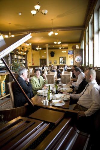 The Waterloo Hotel & Bistro Newport  Zewnętrze zdjęcie